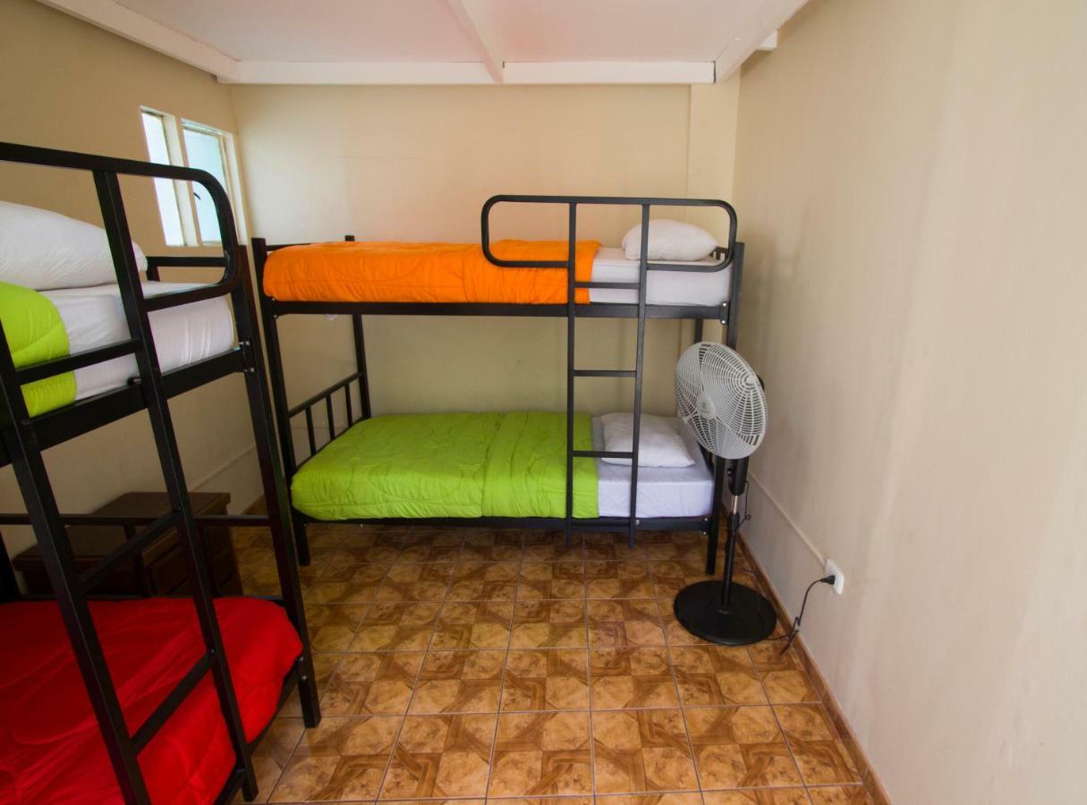 Andes Backpackers Hostel Lima Bagian luar foto