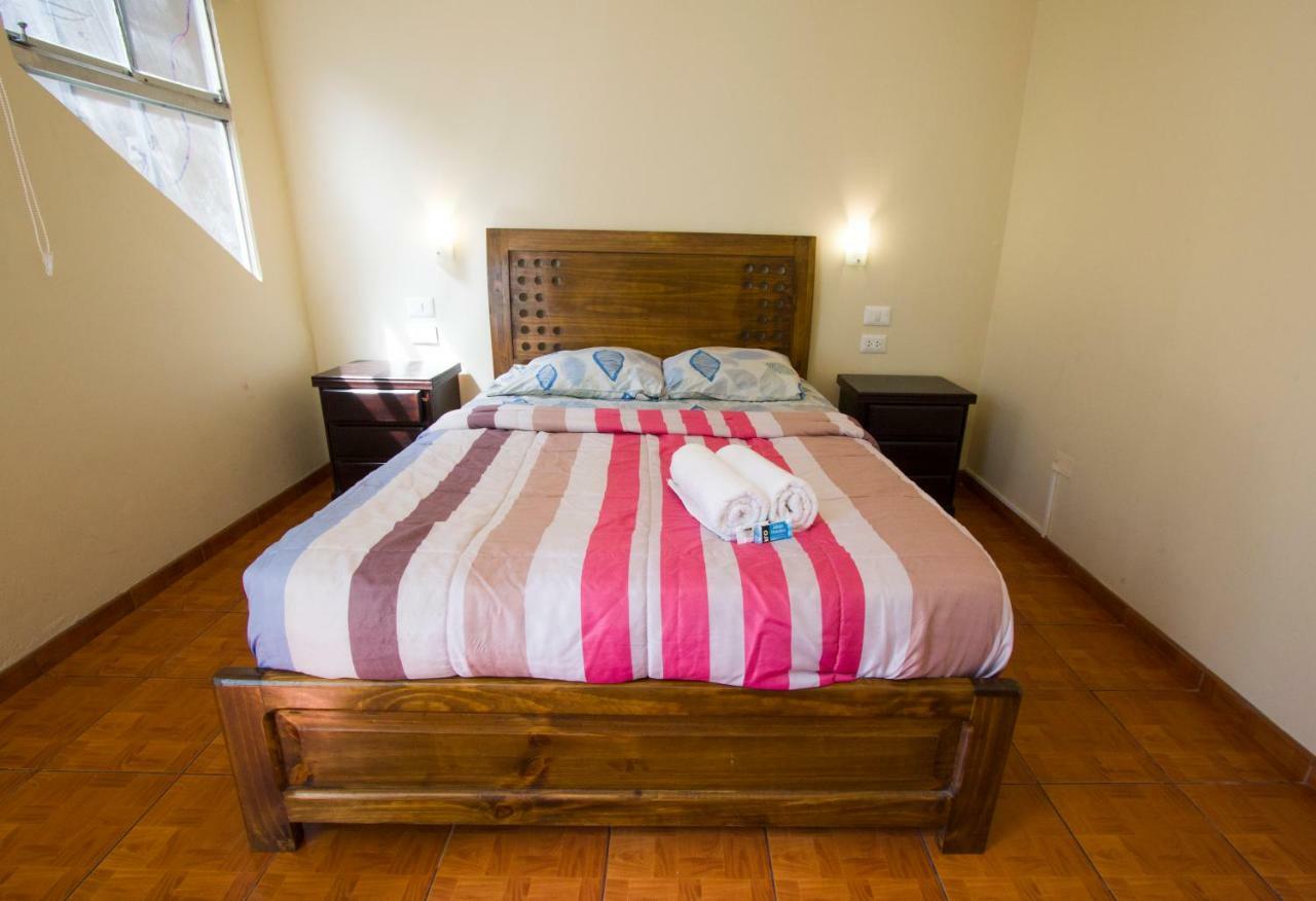 Andes Backpackers Hostel Lima Bagian luar foto